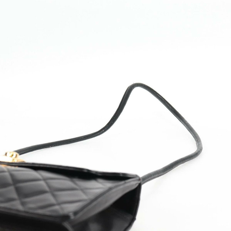 【日本直送】香奈兒 Matelasse 單肩包 小羊皮 黑金 CC 正品 126497V-13