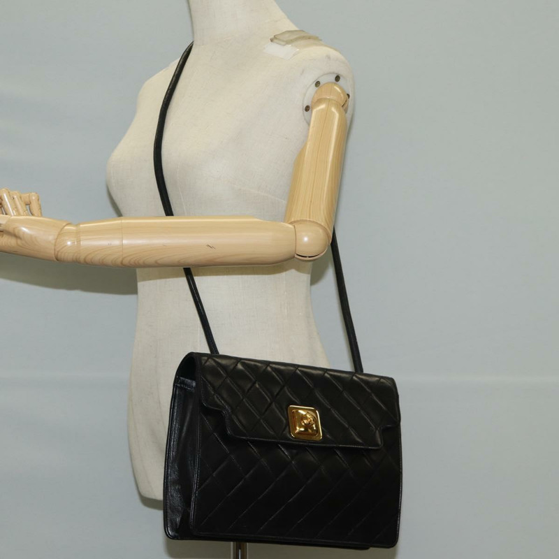 【日本直送】香奈兒 Matelasse 單肩包 小羊皮 黑金 CC 正品 126497V-27