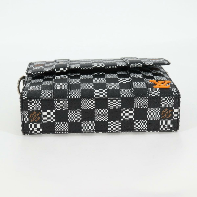 【日本直送】路易威登 Damier 扭曲翻蓋軟皮郵差包 N50032 正品 122429M-4