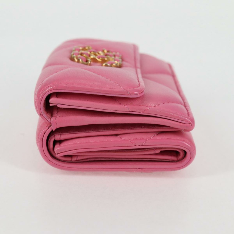 【日本直送】香奈兒 (CHANEL) Matelasse Compact 錢包，羊皮材質，粉紅色，金色雙C標誌，貨號 127761M-2