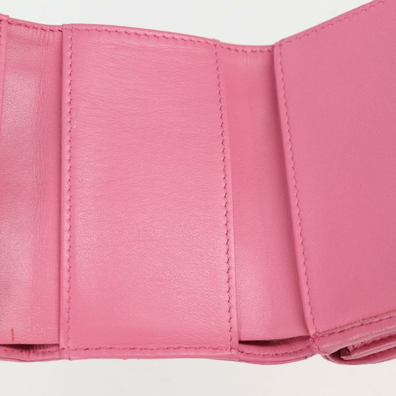 【日本直送】香奈兒 (CHANEL) Matelasse Compact 錢包，羊皮材質，粉紅色，金色雙C標誌，貨號 127761M-21