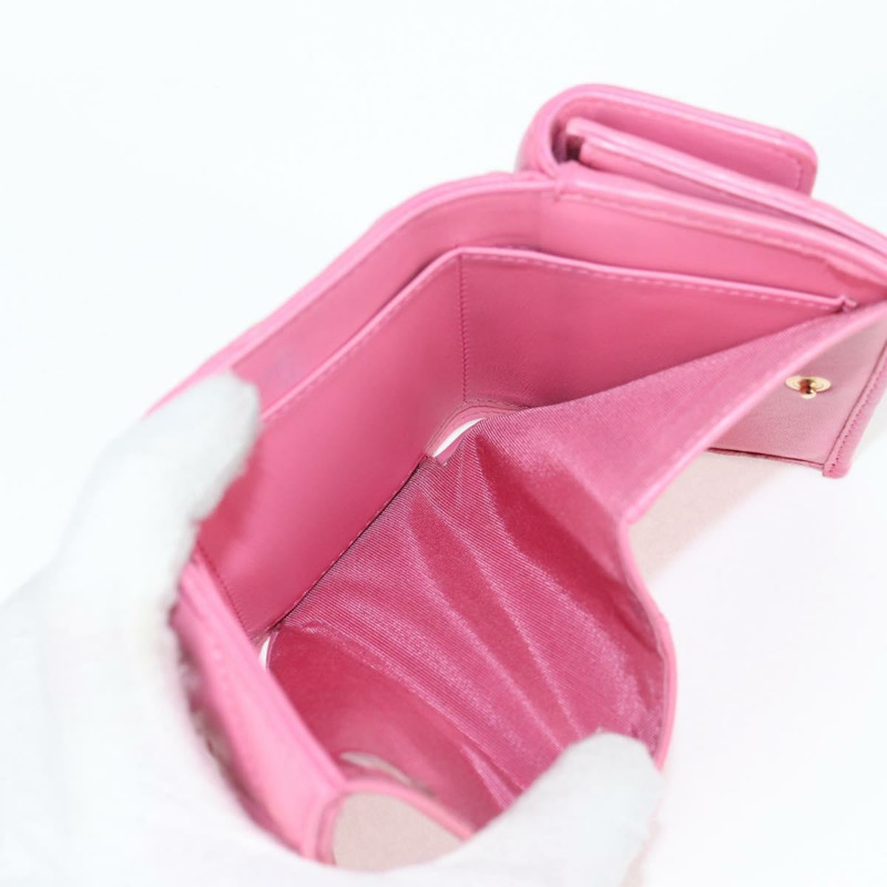 【日本直送】香奈兒 (CHANEL) Matelasse Compact 錢包，羊皮材質，粉紅色，金色雙C標誌，貨號 127761M-24