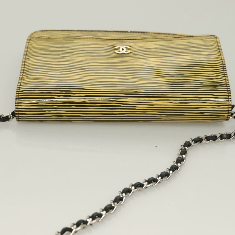 【日本直送】香奈兒鏈條皮夾漆皮黃銀色 CC 正品 128843-5