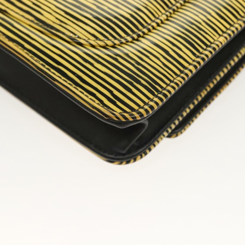 【日本直送】香奈兒鏈條皮夾漆皮黃銀色 CC 正品 128843-15