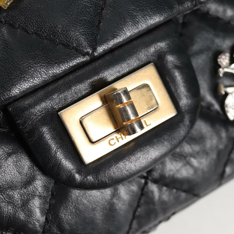 【日本直送】香奈兒 Matelasse 25 鏈條肩背包，小牛皮，黑色，CC 標誌，正品編號 131547M-21