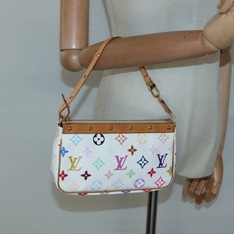 【日本直送】路易威登 Monogram 多色 Pochette 手拿包 白色 M92649 LV 授權 131818-20