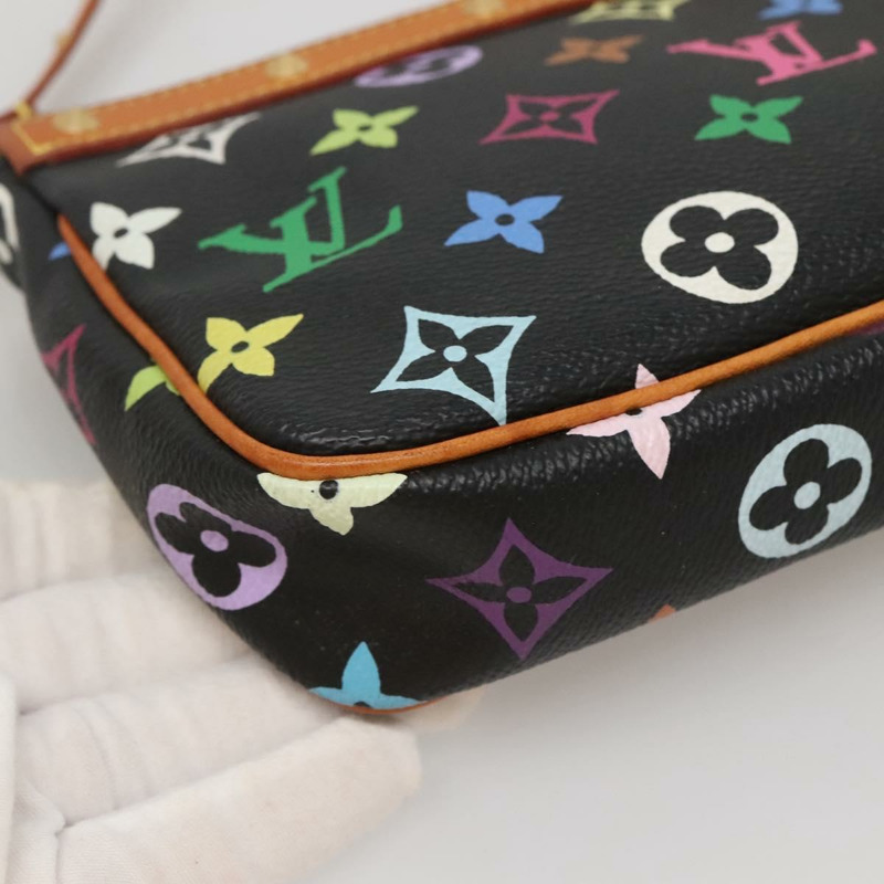 【日本直送】路易威登 多色手拿包配件袋 黑色 M92648 LV 正品 131814-14