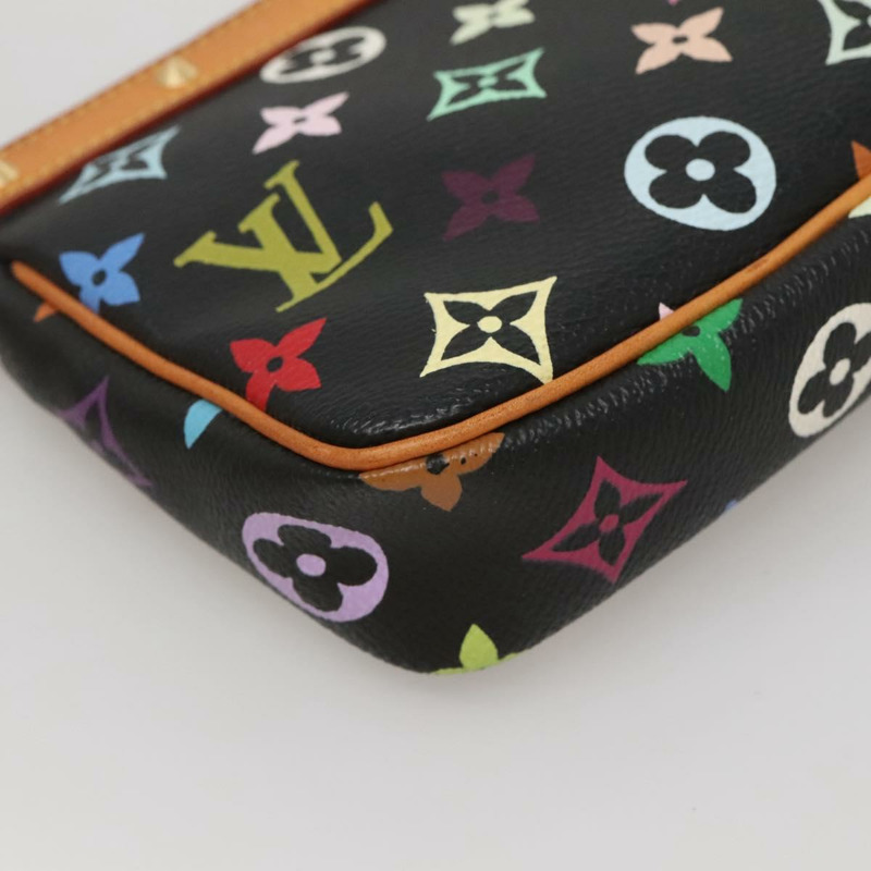 【日本直送】路易威登 多色手拿包配件袋 黑色 M92648 LV 正品 131814-16