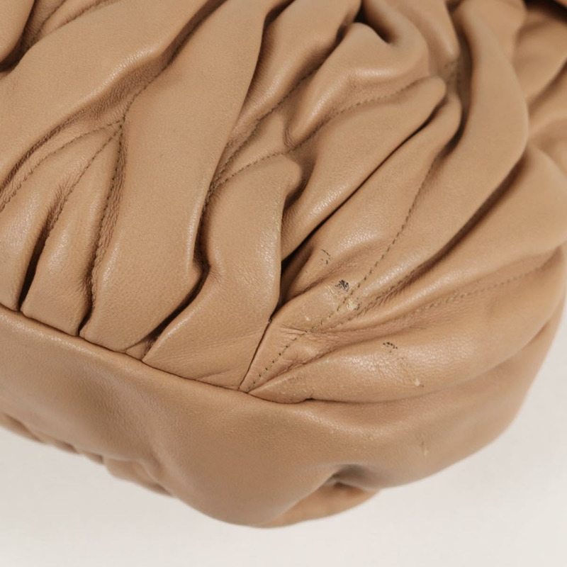 【日本直送】Miu Miu Matelasse 手提包 皮革 2 向 米色 金 正品 133401-17