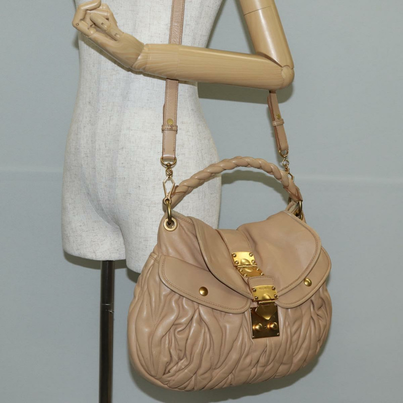 【日本直送】Miu Miu Matelasse 手提包 皮革 2 向 米色 金 正品 133401-28