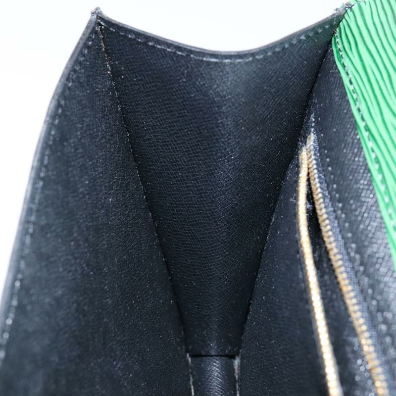 【日本直送】路易威登 Epi Montaigne 23 手拿包 綠色 M52664 LV 授權 129609-18