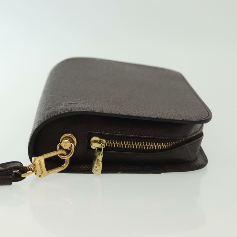 【日本直送】路易威登 Taiga Baikal 手拿包 Acajou M30186 LV 正品 139252-3