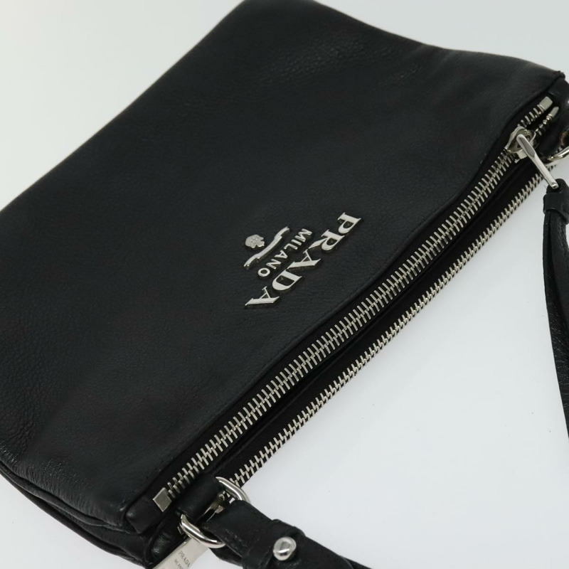 【日本直送】PRADA 單肩包 皮革 黑色 銀色 正品 138225-5