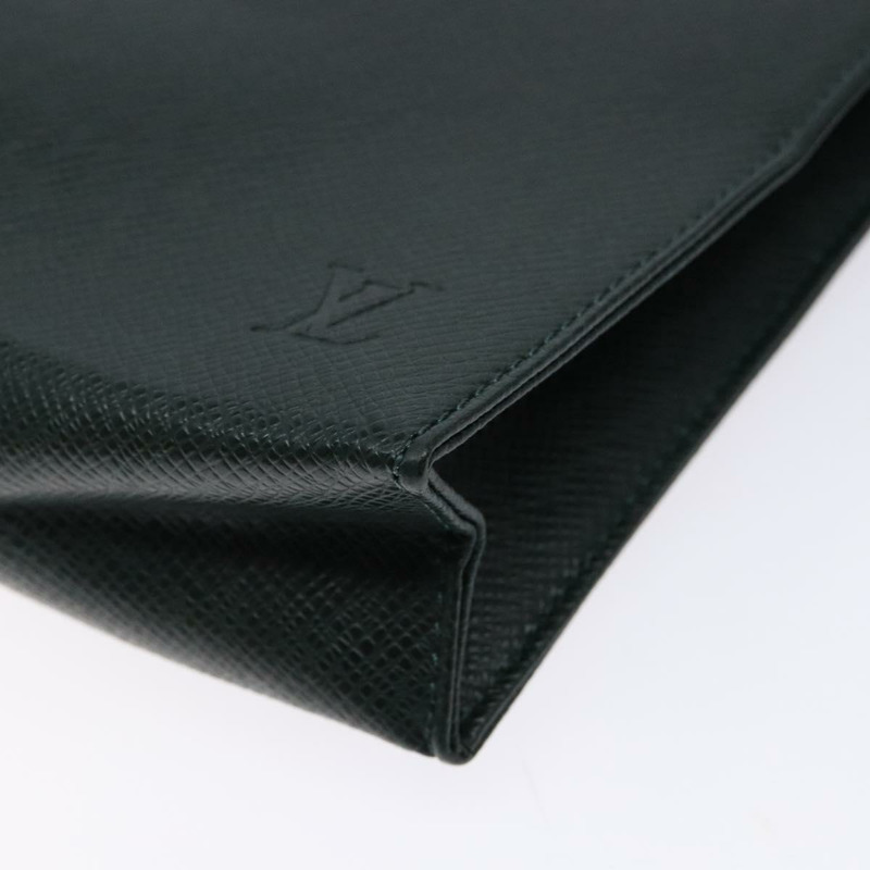 【日本直送】LOUIS VUITTON Taiga Poche Toilette 26 小袋 Epicea LV 授權 yk19145-6