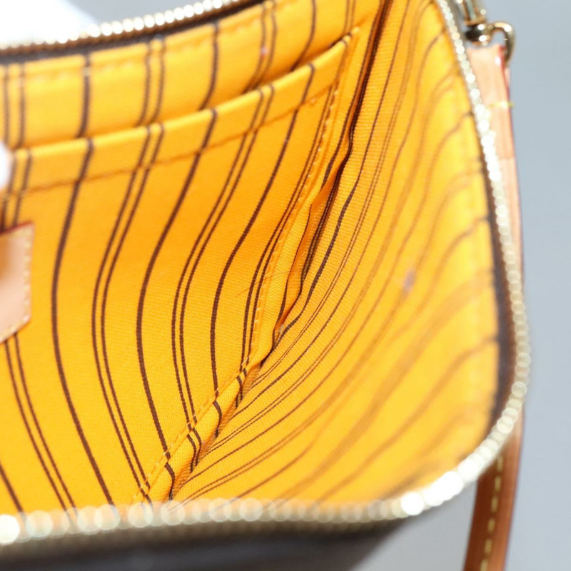 【日本直送】路易威登 Monogram Neverfull GM 手拿包 LV 授權 136617-18