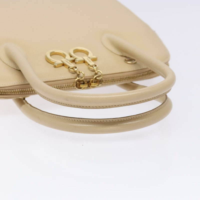 【日本直送】Salvatore Ferragamo Gancini 手提包 皮革 象牙色 金色 正品 139544-6