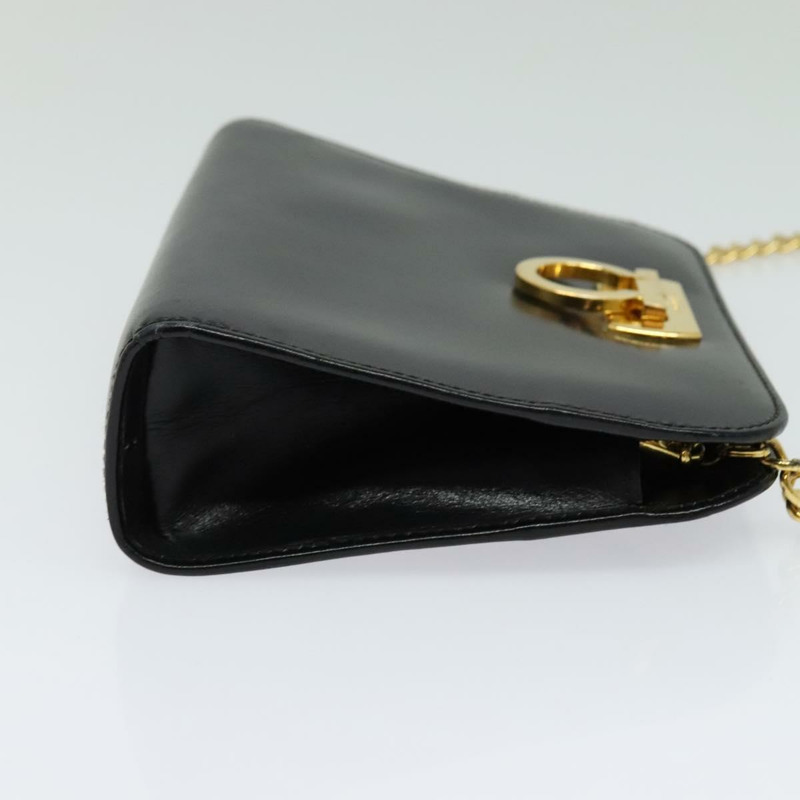 【日本直送】Salvatore Ferragamo Gancini 鏈條單肩包 皮革 黑金色 正品 HK2925-3