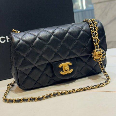 *SHIHNA名牌精品* CHANEL核桃金球迷你口蓋包20cm (晶片款)