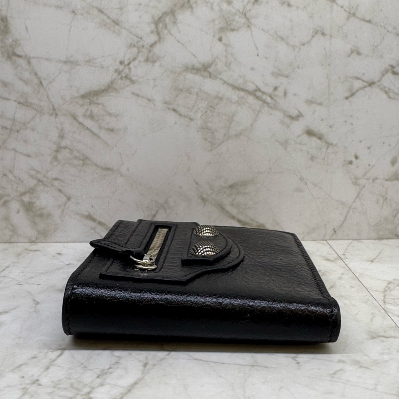 Balenciaga 大釦對開短夾 黑-2