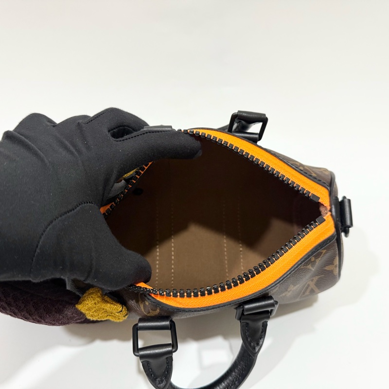 LV老花ZOOOOM WITH FRIENDS 猴子娃娃KEEP-ALL XS/M80118-10