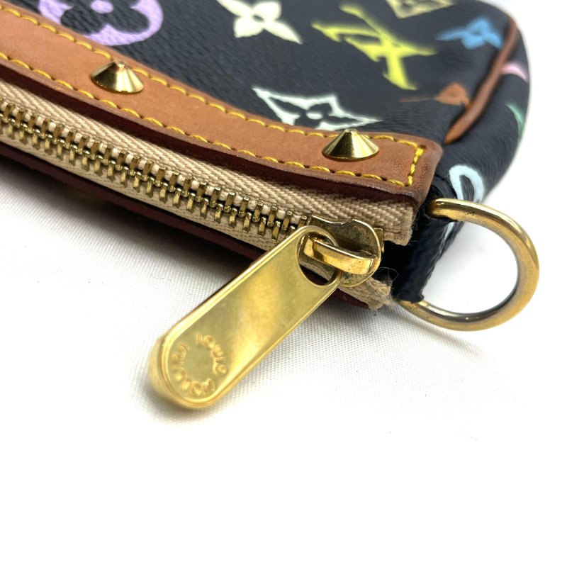 LV村上隆聯名黑三彩鉚釘腋下包 麻將包-9