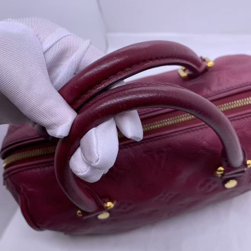 二手 LVSpeedy25葡萄紫枕頭包經典牛皮老花壓紋手提包斜挎包女款,經典必入百搭便攜~通勤必備款~有鎖鑰匙~尺寸約:25×19×15cm-6