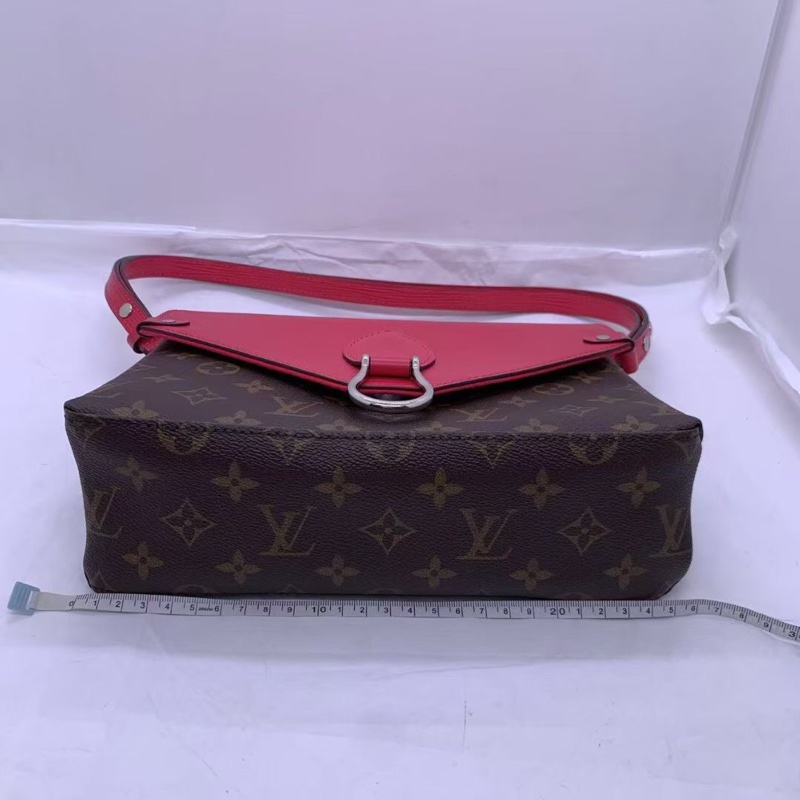 9.9新LV路易威登Saint Michel粉色水波紋拼老花信封包 肩帶可斜挎可單肩-1