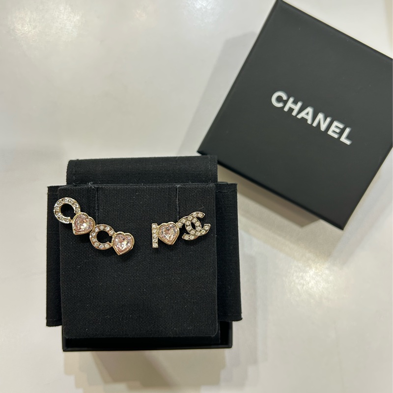 Chanel 雙C COCO愛心粉水鑽耳環-1