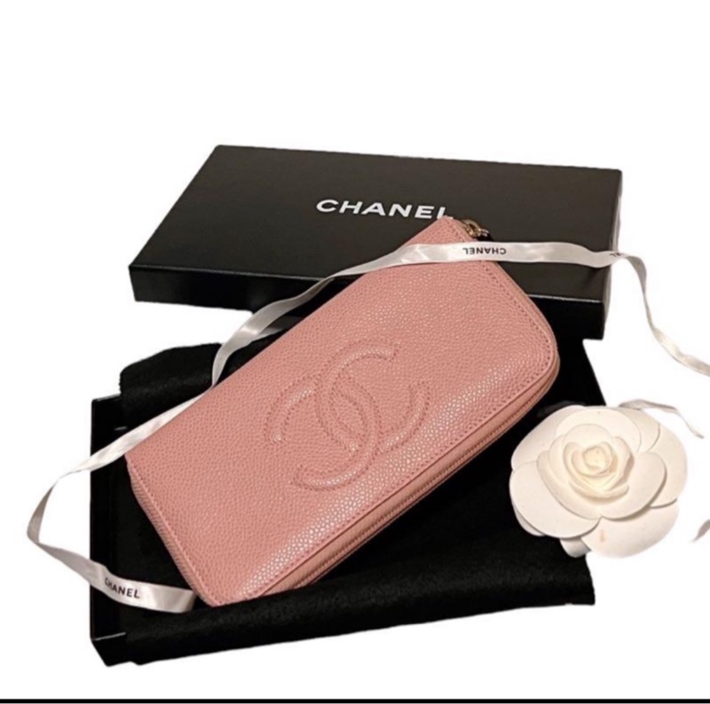 🍒CHANEL LOGO經典荔枝皮拉鍊4卡長夾 3F250911-1-0