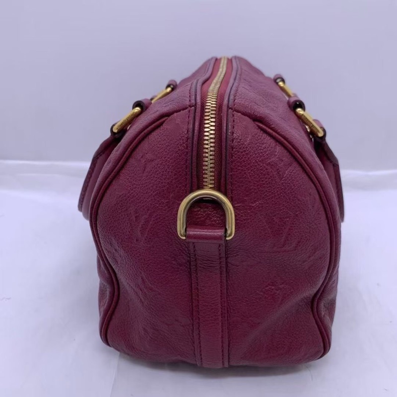 二手 LVSpeedy25 酒紅色枕頭包經典牛皮老花壓紋手提包斜挎包女款，經典必入百搭便攜～通勤必備款～有鎖鑰匙～尺寸約：25×19×15cm-3