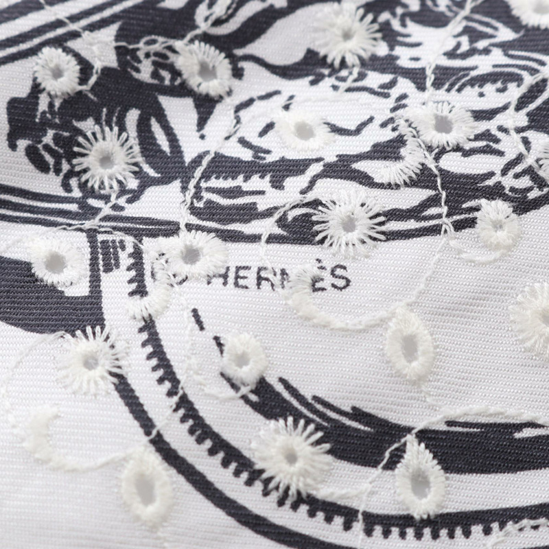 HERMES Carre70 英式刺繡圍巾 絲綢 白色 黑色 二手 女士-1