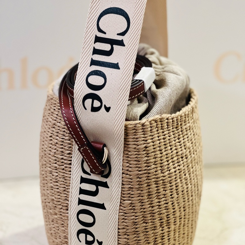 Chloe woody 經典草編水桶包-11