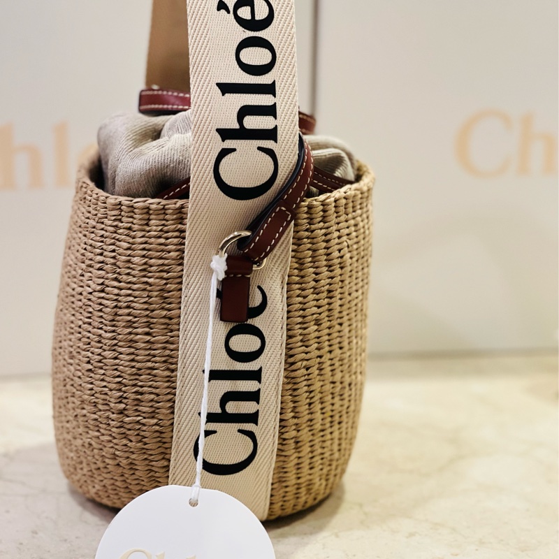 Chloe woody 經典草編水桶包-13