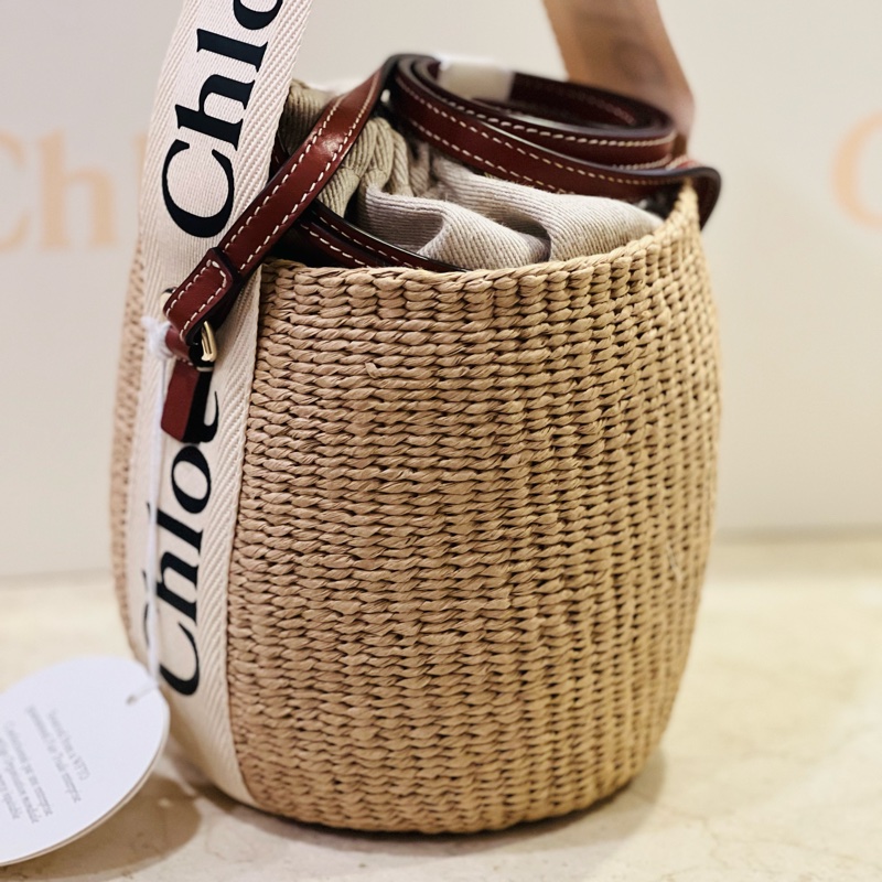 Chloe woody 經典草編水桶包-14