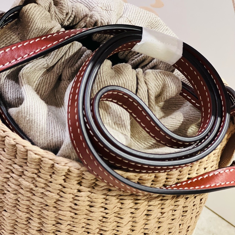 Chloe woody 經典草編水桶包-15