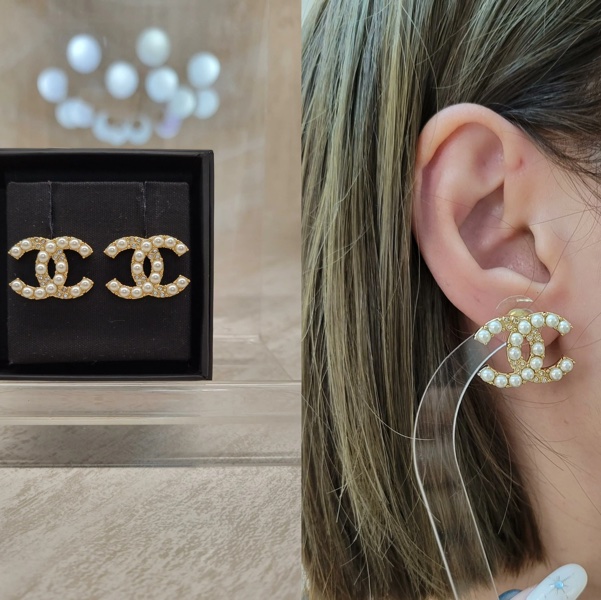 Chanel 大Logo珍珠水鑽耳環-4