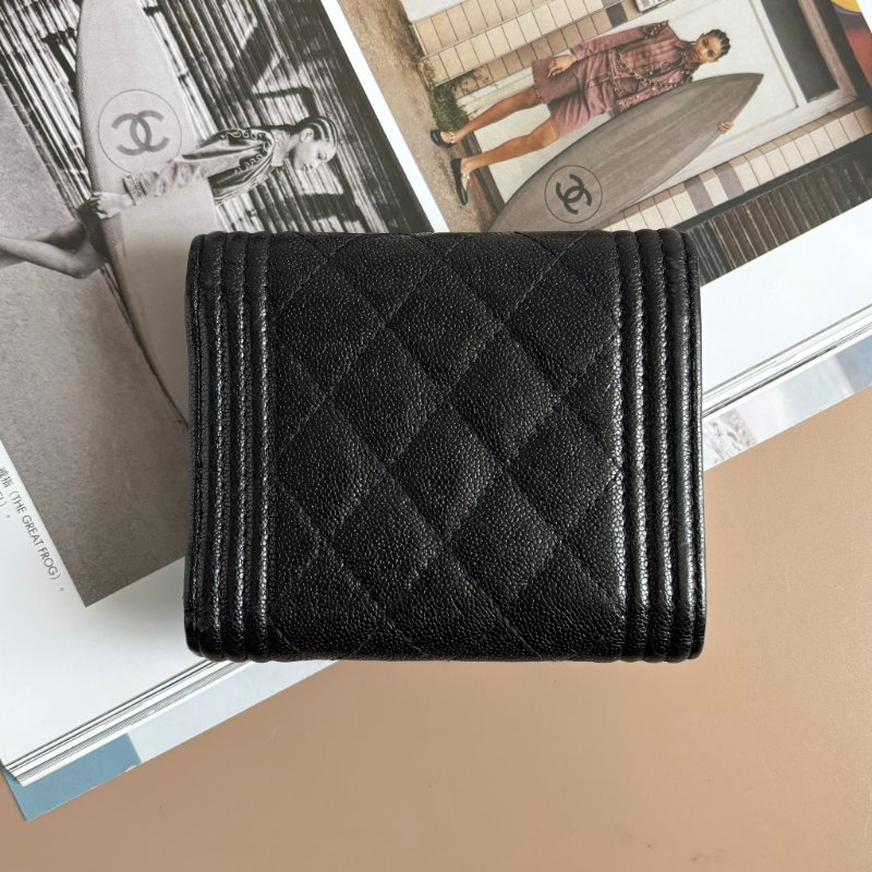 ::CHANEL:: BOY 金釦經典小型口蓋皮夾-1