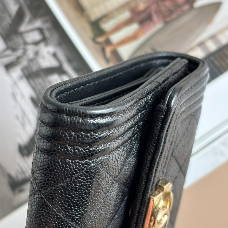 ::CHANEL:: BOY 金釦經典小型口蓋皮夾-8