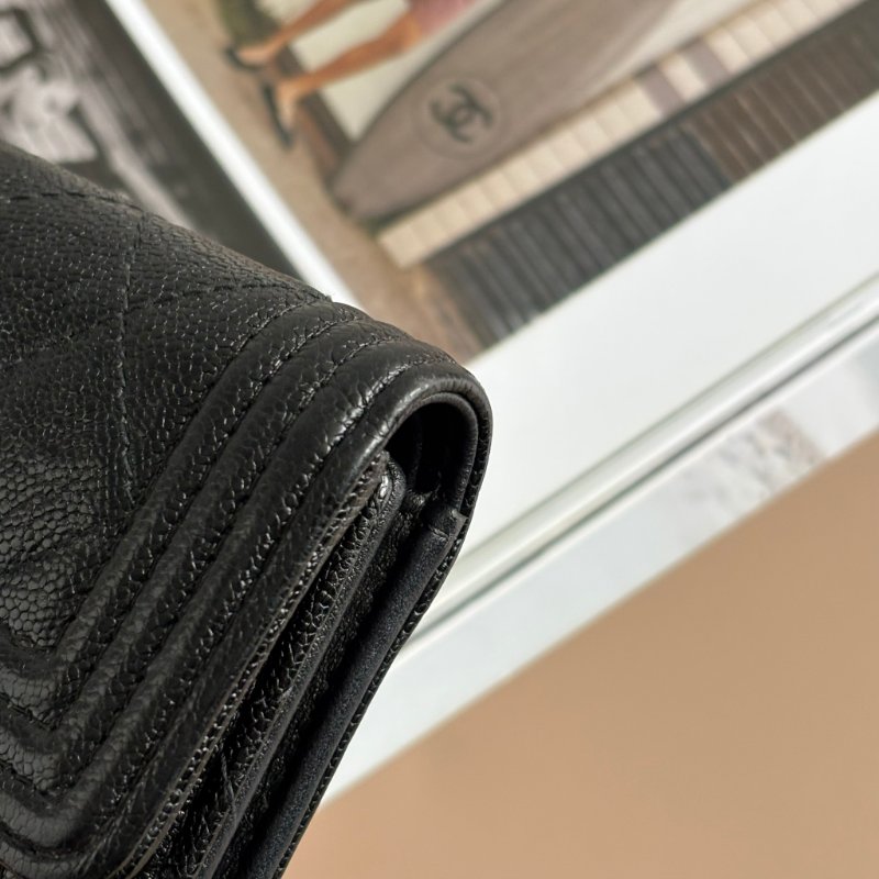 ::CHANEL:: BOY 金釦經典小型口蓋皮夾-10