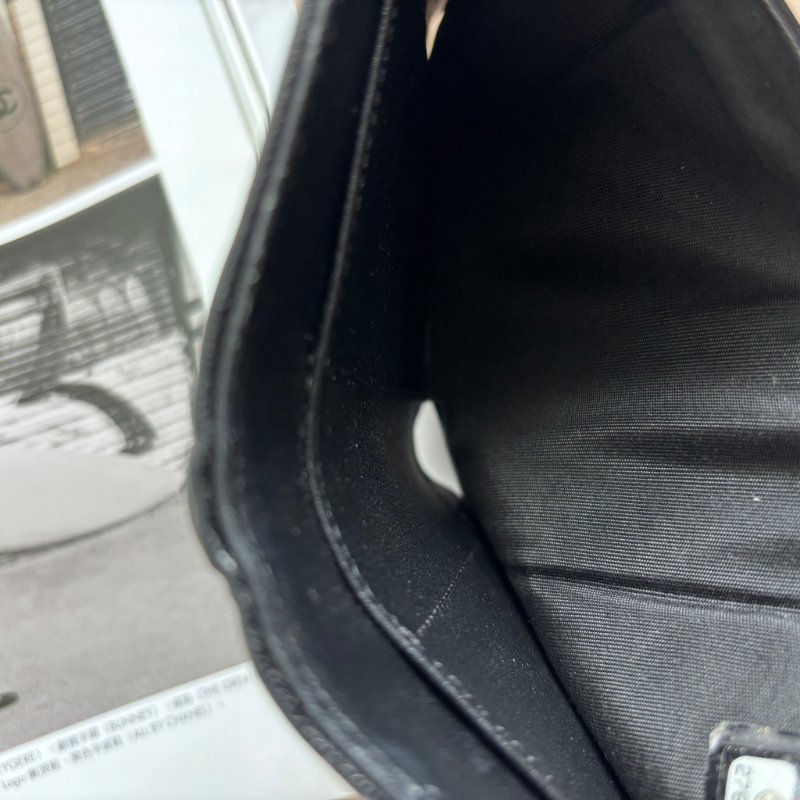 ::CHANEL:: BOY 金釦經典小型口蓋皮夾-16