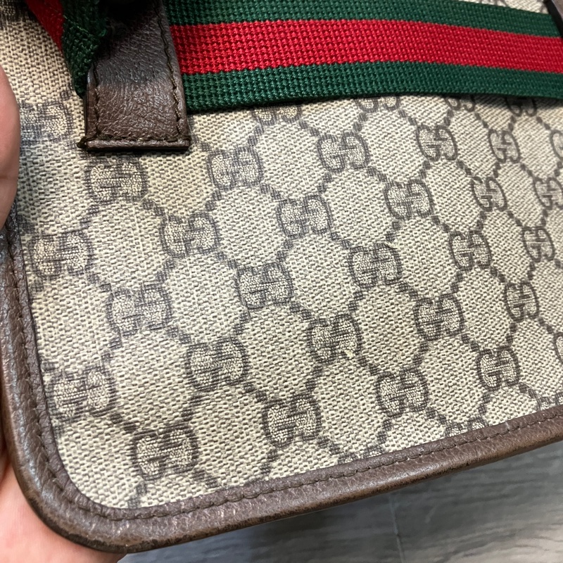 (售出) GUCCI 古馳 493930 GG SUPREME 老花 立體 虎頭 腰包 胸包 方包 扁包-9
