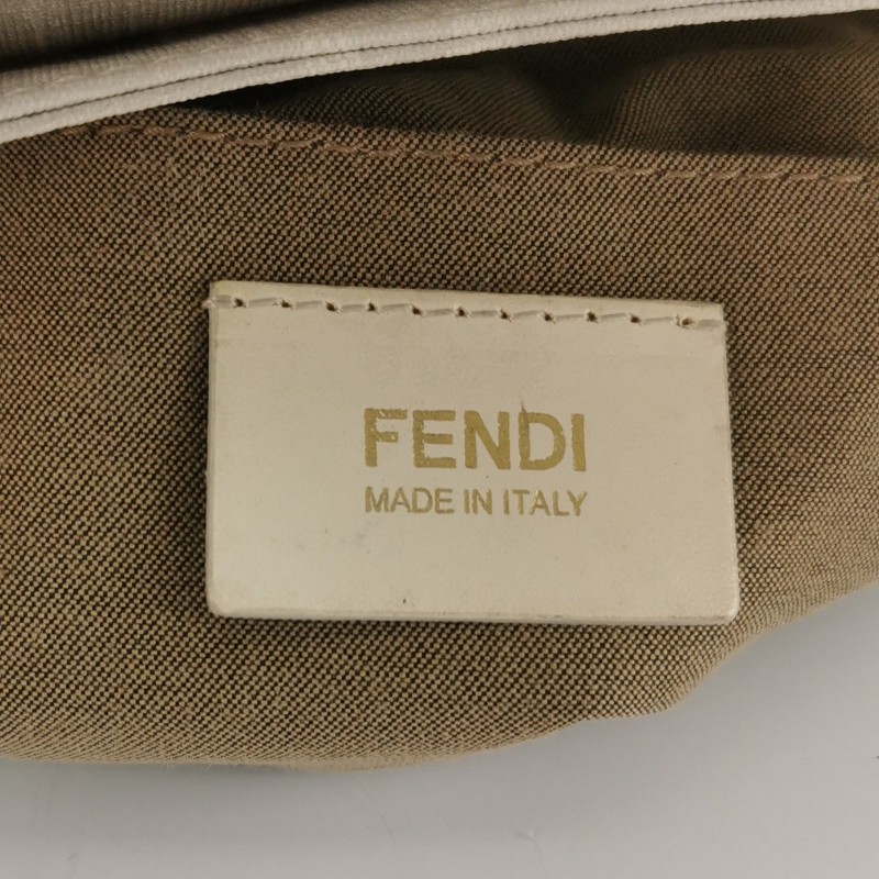 Fendi 芬迪 白色印花 帆布 餃子包 肩背包-3