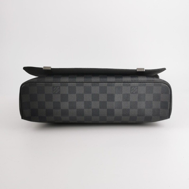 Louis Vuitton N41029 DISTRICT 黑色棋盤格肩背包 斜背包-4