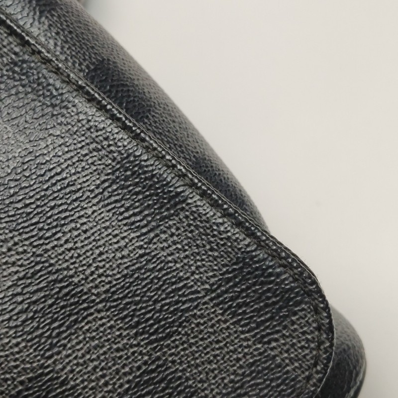 Louis Vuitton N41029 DISTRICT 黑色棋盤格肩背包 斜背包-13