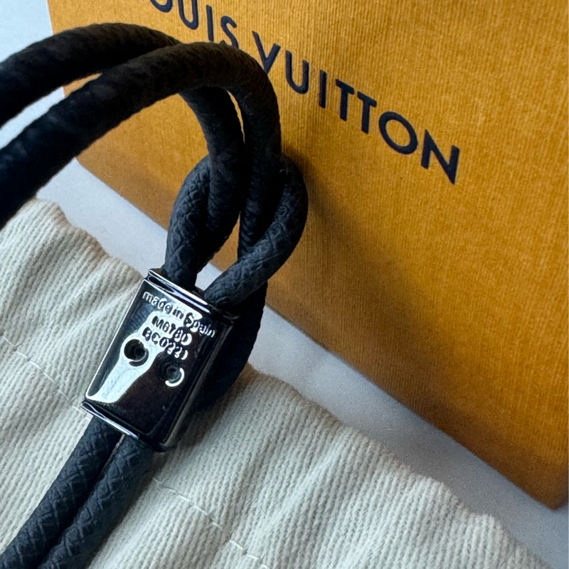 LV 全新手鍊-8