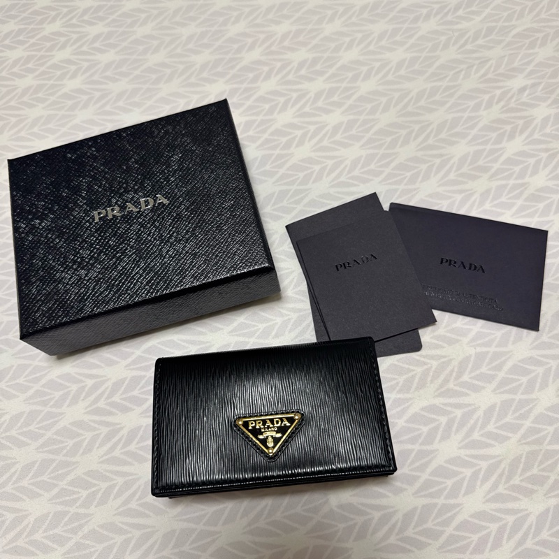 PRADA-0
