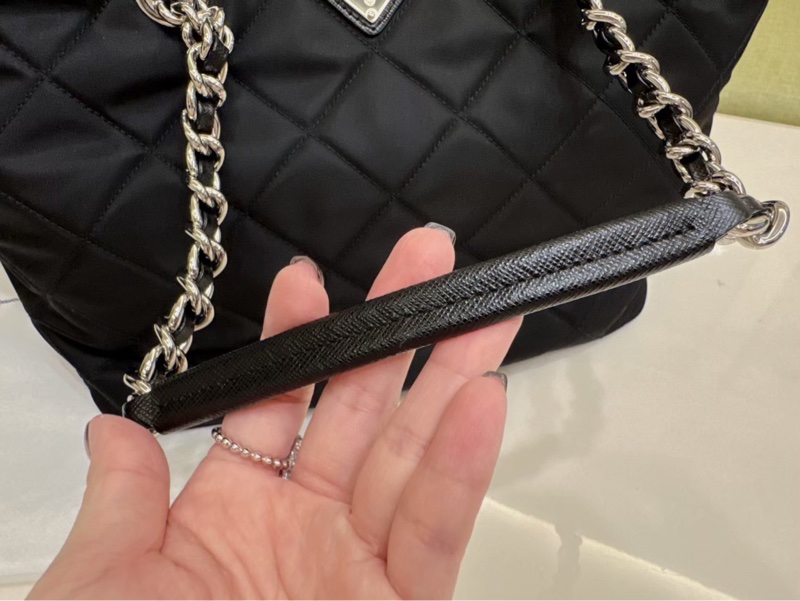 Prada 鍊條 降落傘/托特包 肩背/斜背-1