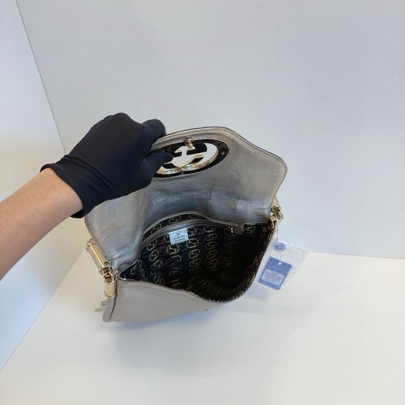 Gucci古馳 太空銀💿麻花編織 流蘇小皮鞭Hobo 肩背包大GG logo 大號-6