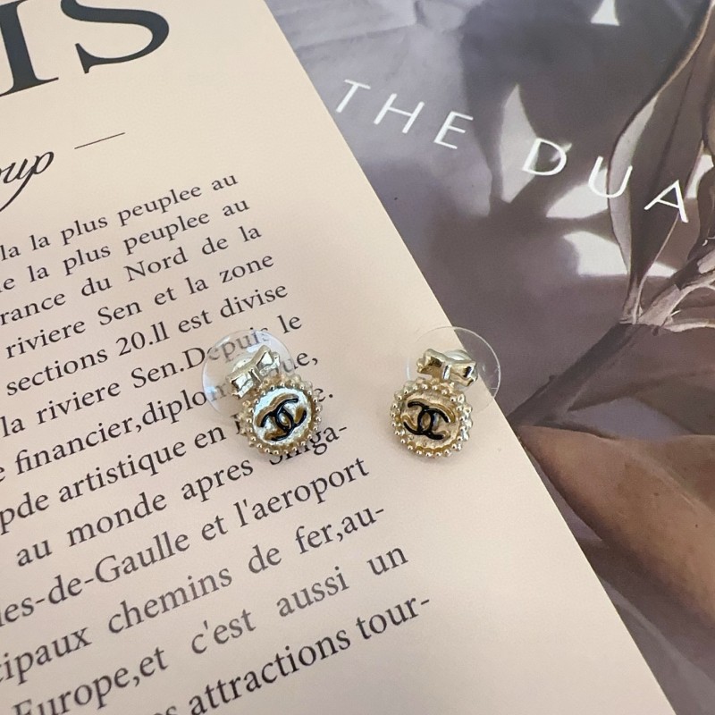 Chanel 香奈兒金色蝴蝶結🎀雙C logo耳釘 甜美基礎款💕很百搭-0
