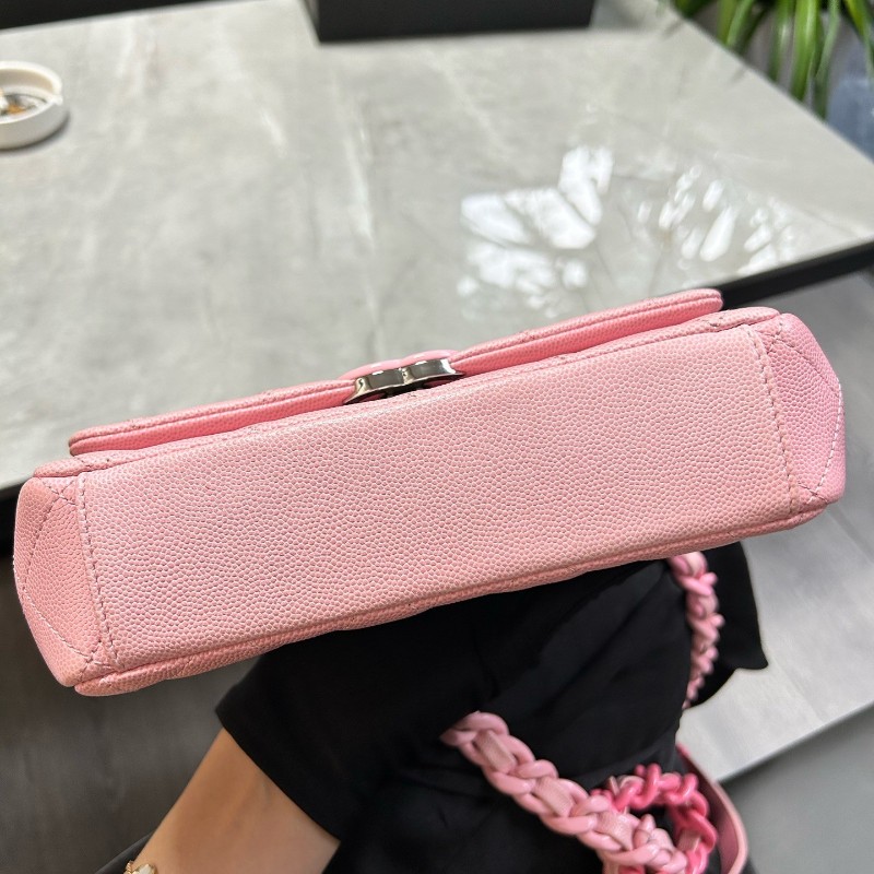 CHANEL香奈兒 24C早春度假系列 粉色漸變荔枝紋大mini 晶片款-11